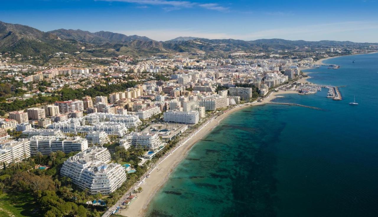 Marbella Center Apartment ภายนอก รูปภาพ